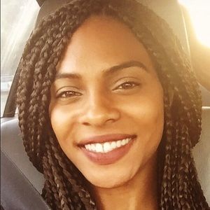 Meet your Posher, Jasmine